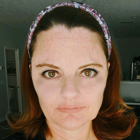 Meet your Posher, Emily - Picture 1 of 1